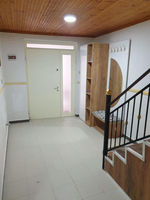 27 Center House Shkodër
