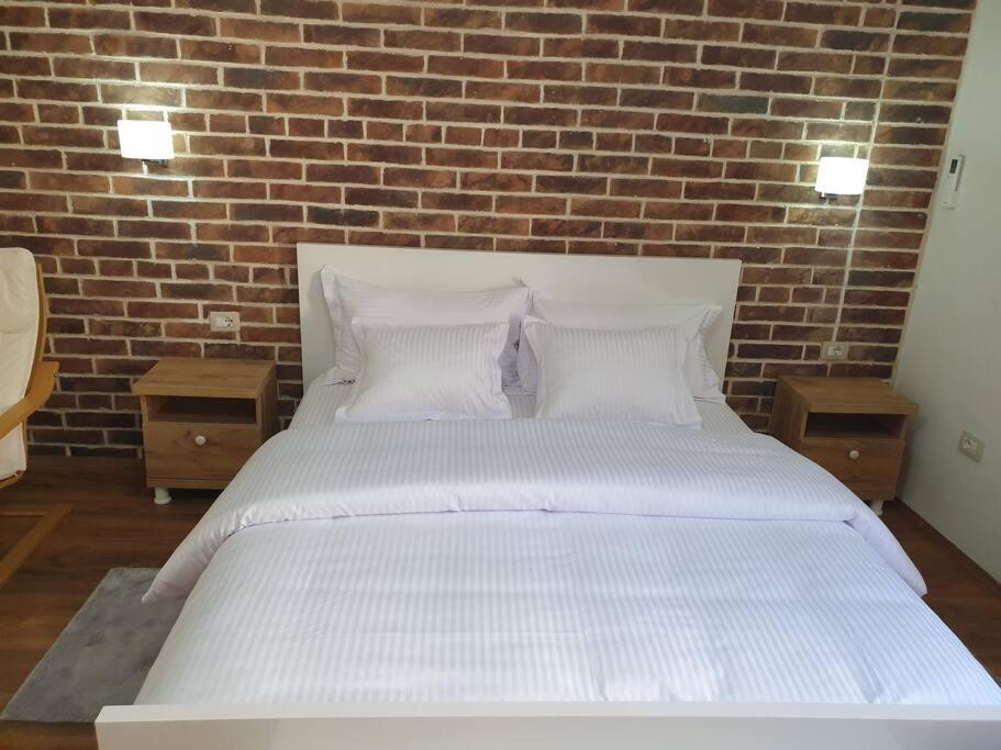 Feriehus 27 Center House Shkodër