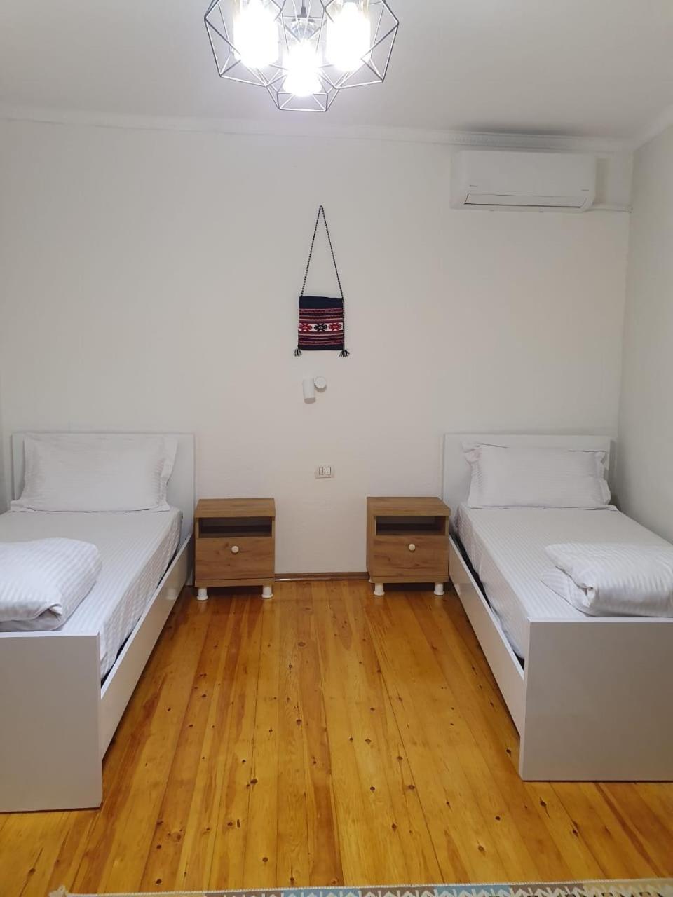27 Center House Shkodër